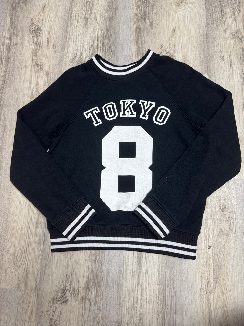Black 'Tokyo 8' Graphic Sweatshirt for women